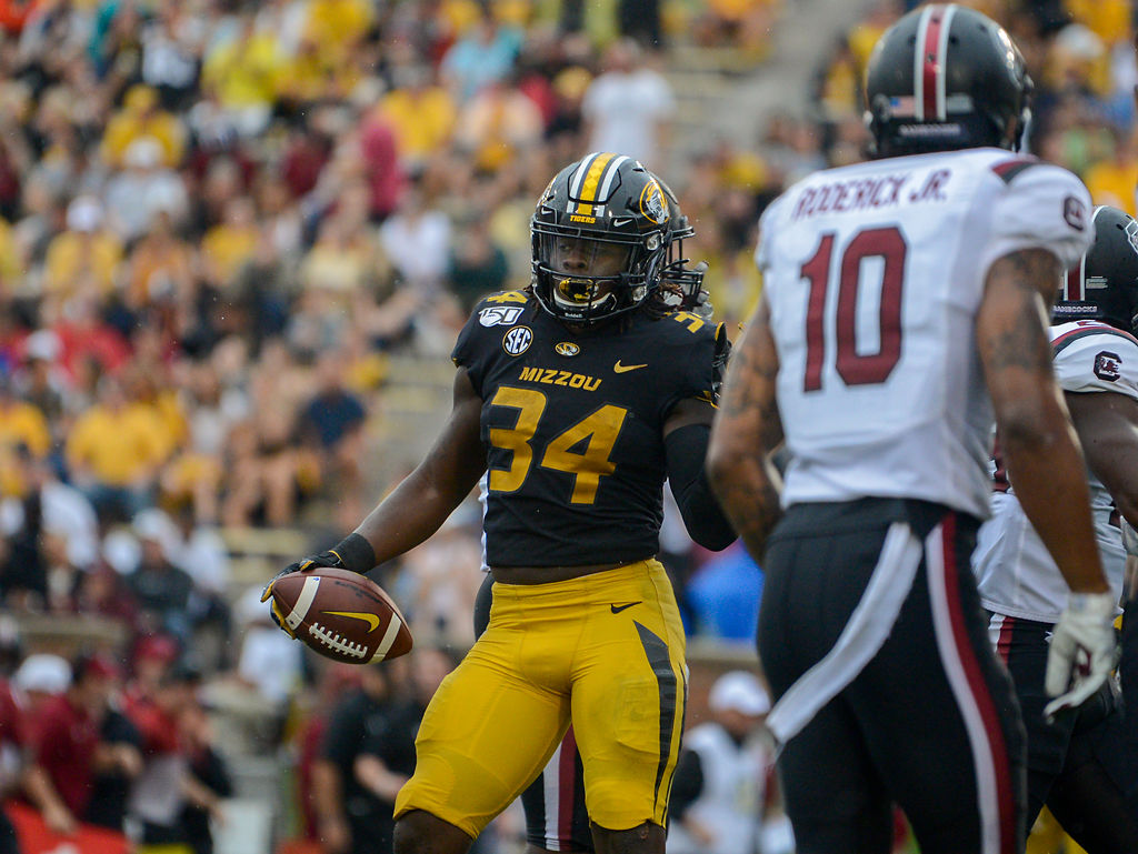 Missouri RB Larry Rountree III idles with the ball